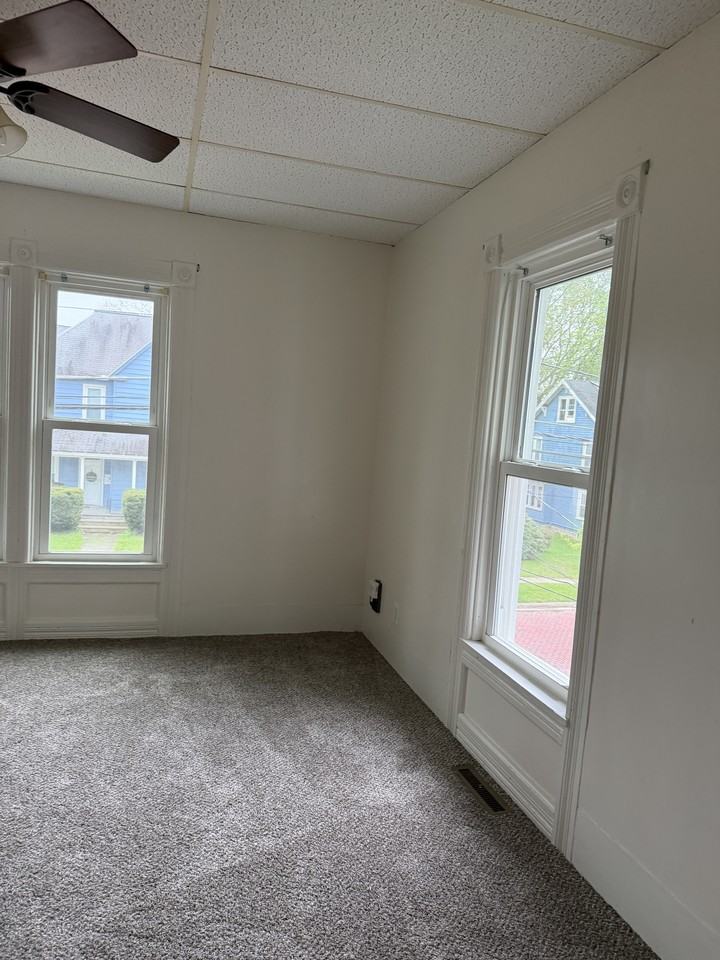 24 Woodworth Ave #2 - Photo 4 of 9