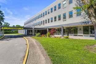 703 N Park/704 N Main - Photo 1 of 1