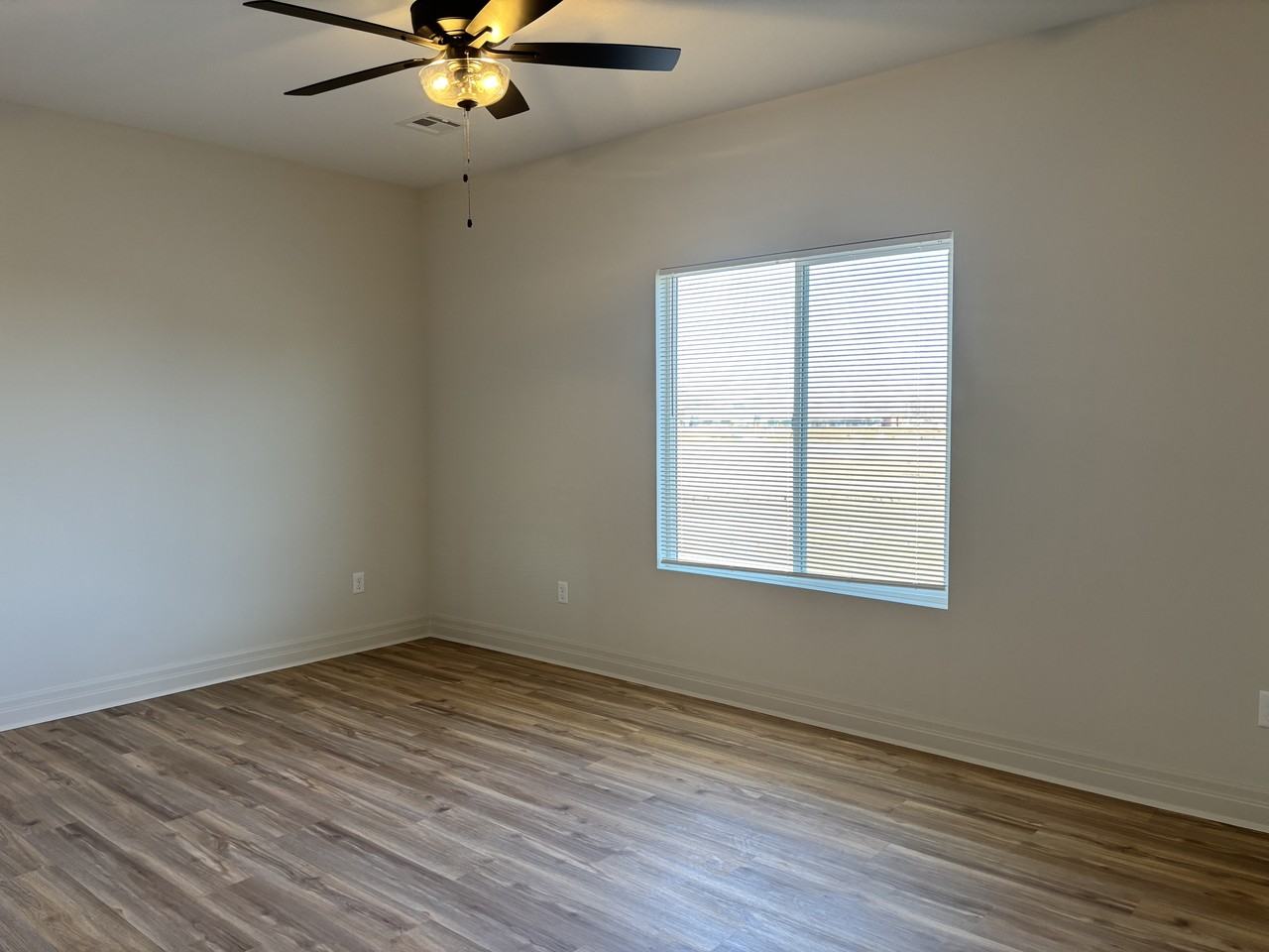 1928 E Village Estates Dr #1 - Photo 5 of 20