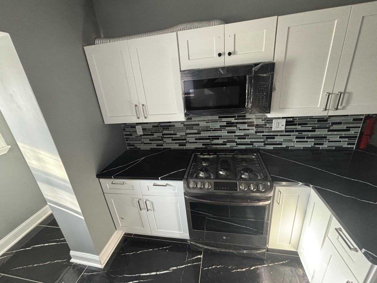 Chew Ave - Photo 2 of 17