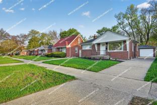 21422 Pembroke Ave - Photo 1 of 1