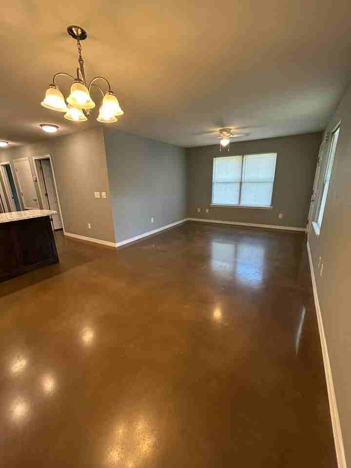 117 117 Sequoya Dr. A & B - Photo 2 of 16