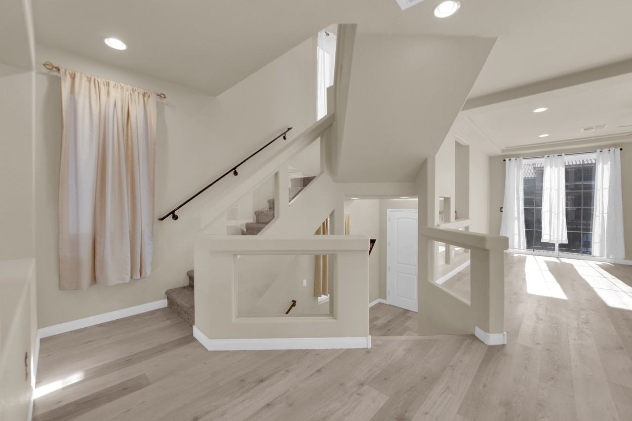 5430 Holding Ave - Photo 7 of 50