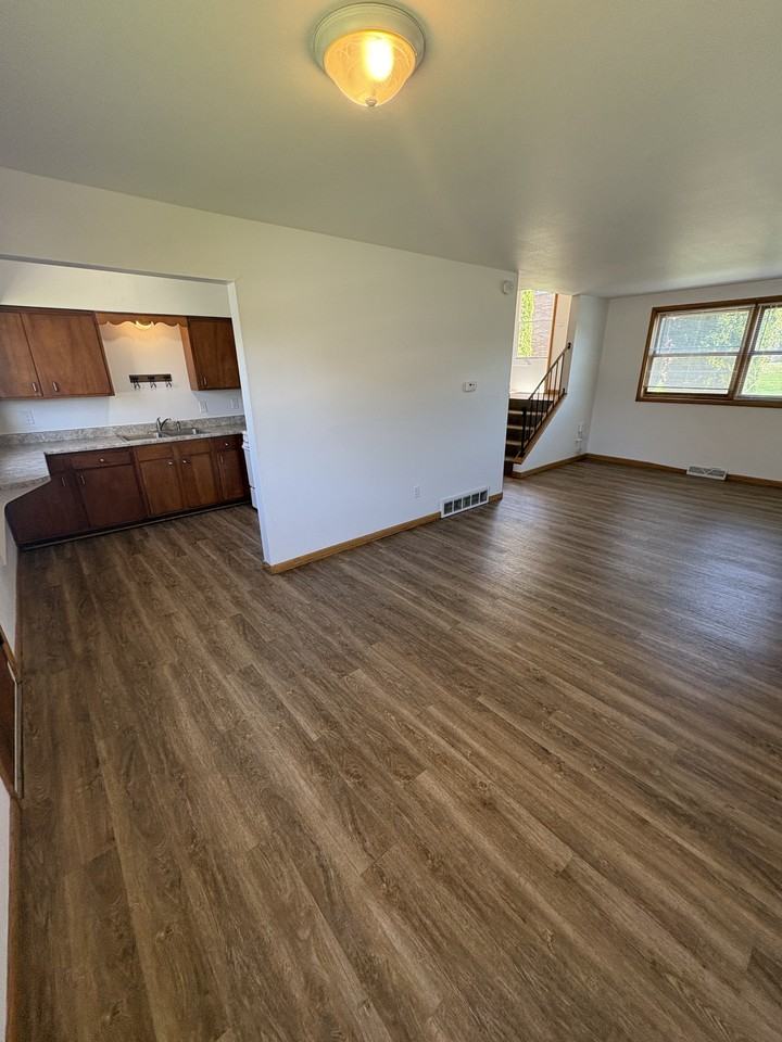 2310 Melrose Dr #A - Photo 2 of 25