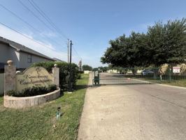 featured image of 1000 Ranchway Dr #67