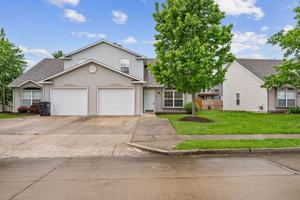 featured image of 2416 Calder Ct