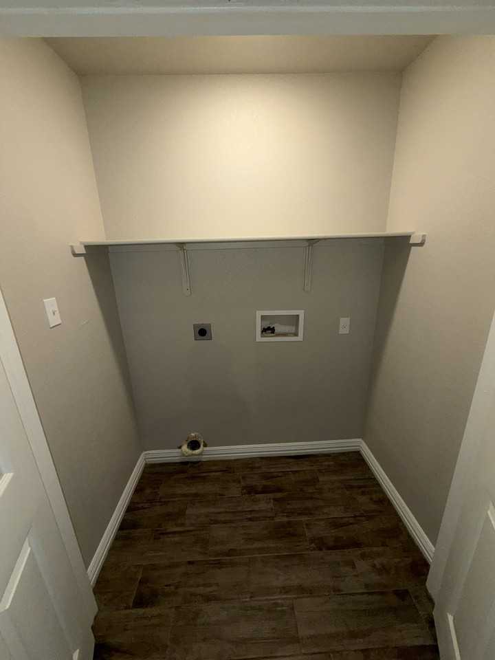 3311 Bordon Drive - Photo 4 of 15