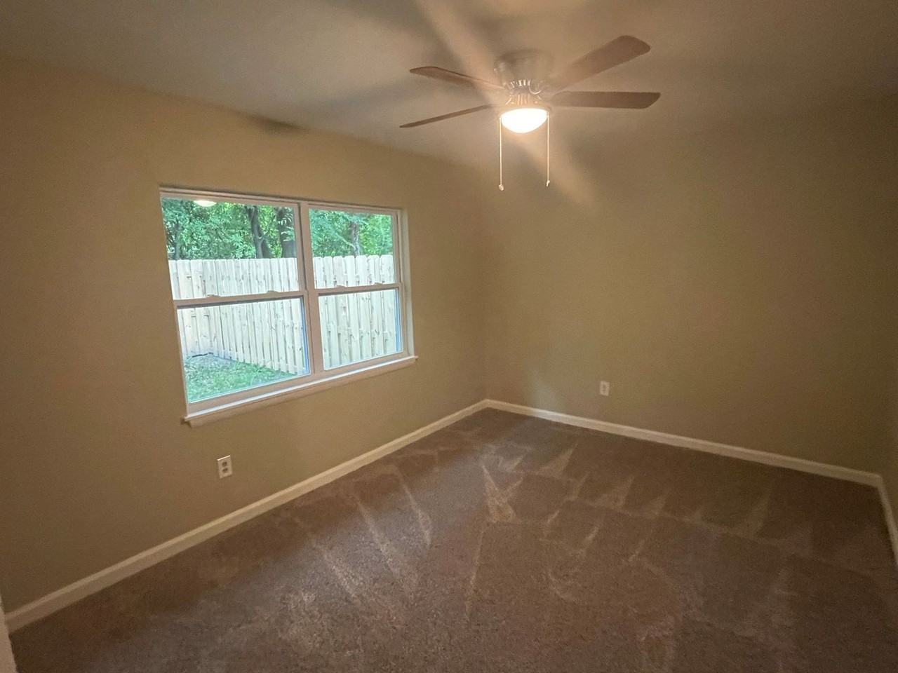 14504 Nw 142nd Ter - Photo 2 of 10