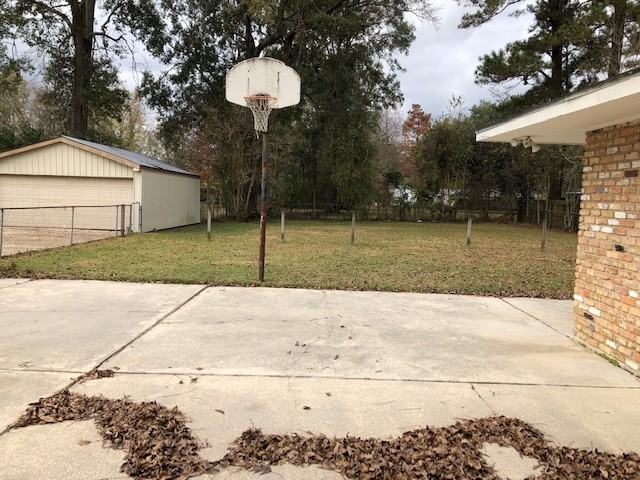 5148 Floynell Dr - Photo 6 of 15