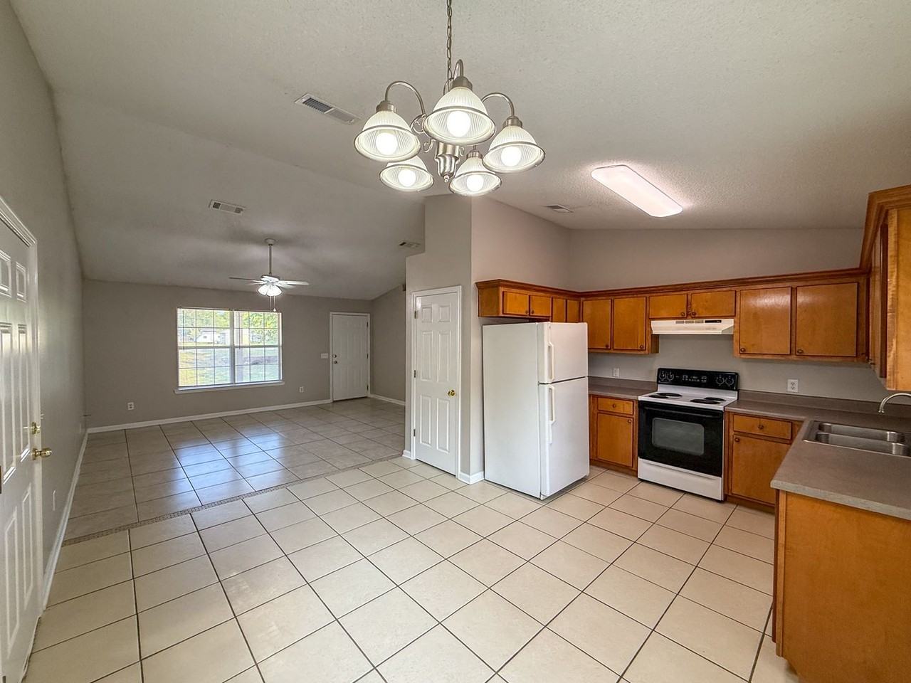 4167 Bell Ln - Photo 6 of 19