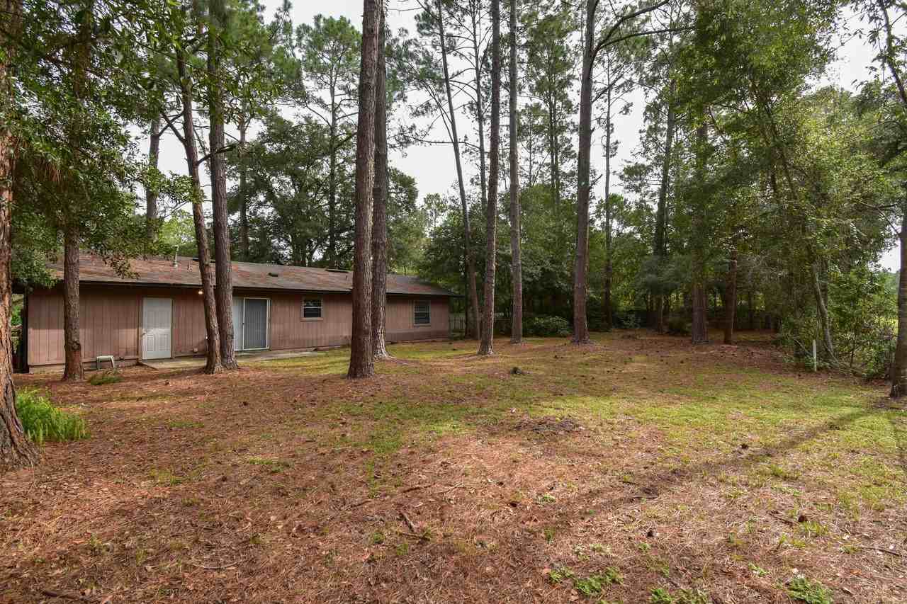 2921 Nw 63rd Pl - Photo 3 of 9