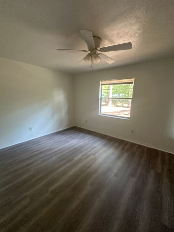 2921 Nw 63rd Pl - Photo 7 of 9