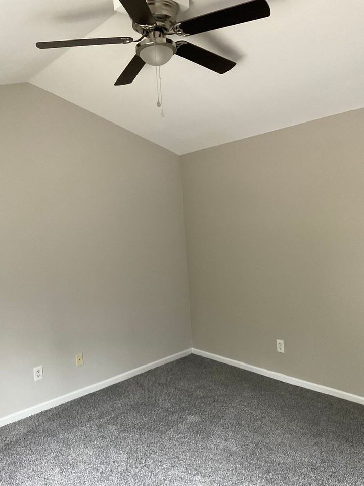 6123 Dane Dr - Photo 3 of 11