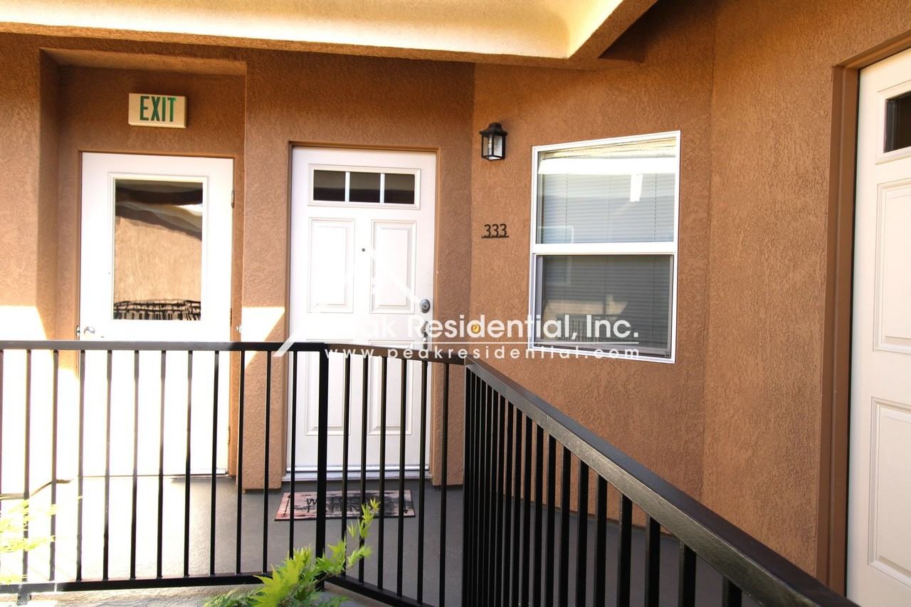 300 Moon Cir #333 - Photo 4 of 11