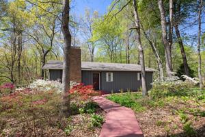 featured image of 110 Sleepy Gap Rd