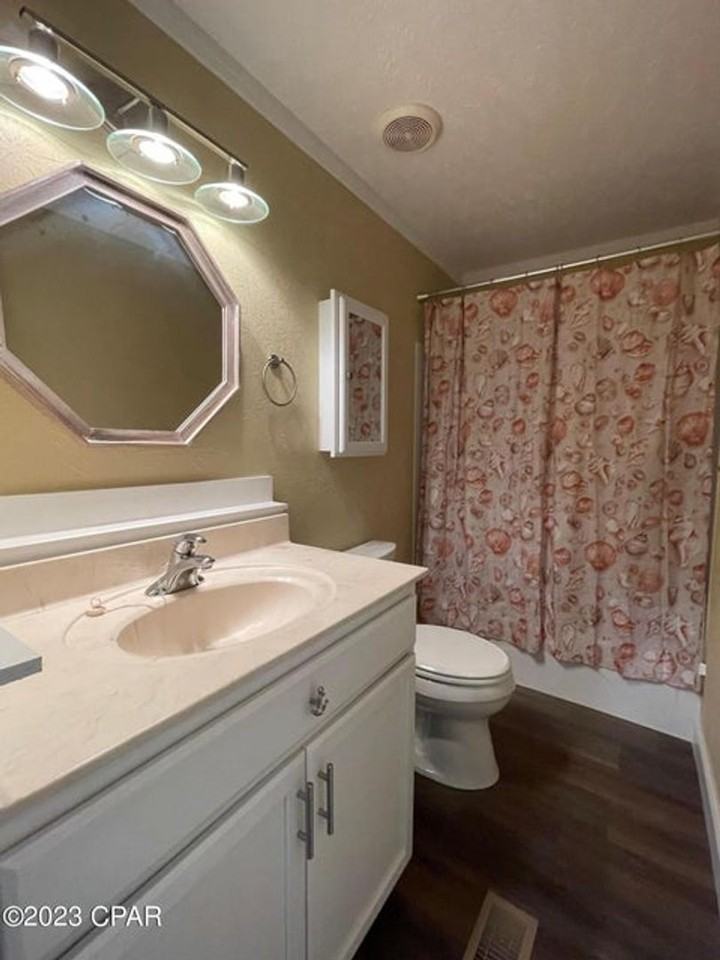 2306 Rachesky Ave - Photo 7 of 17