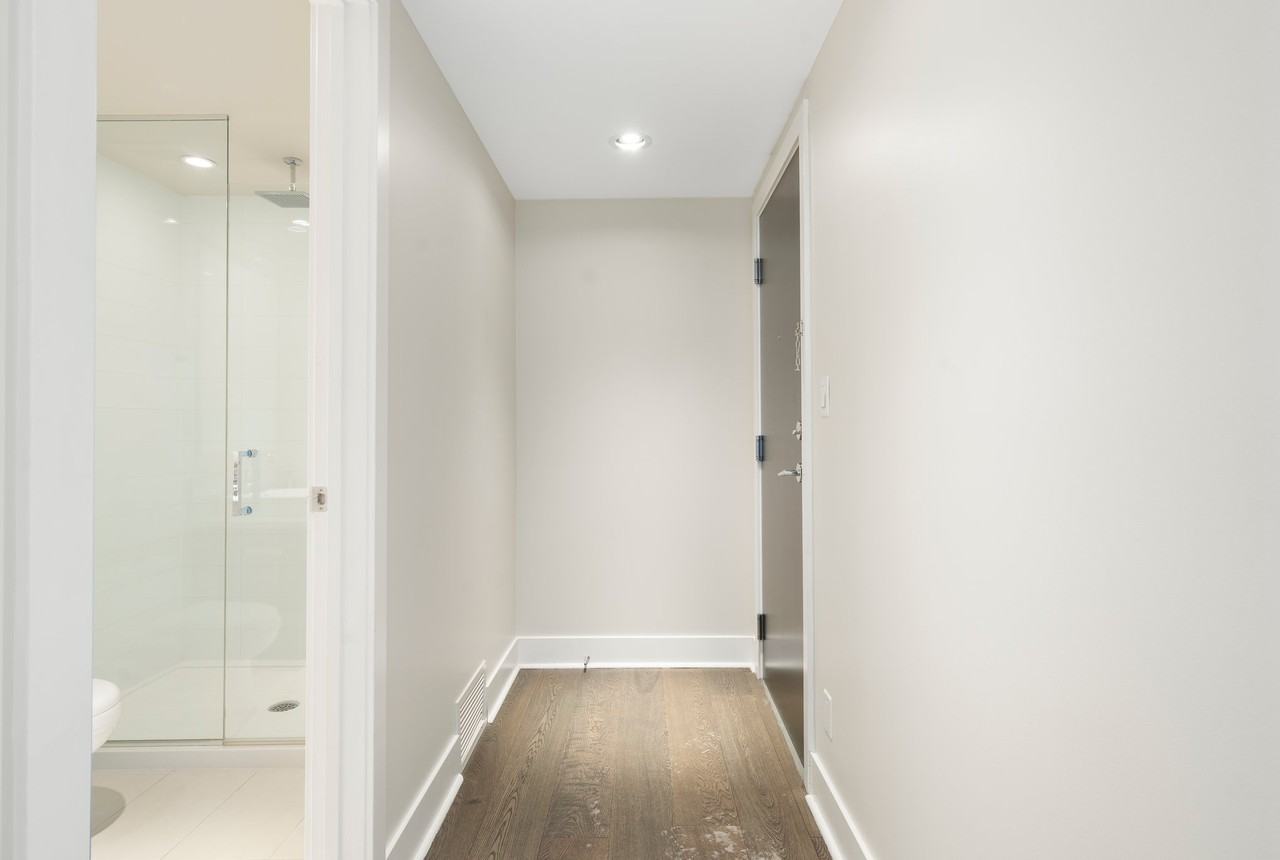 3001, 1111 10 Street SW - 1 #1 - Photo 2 of 22