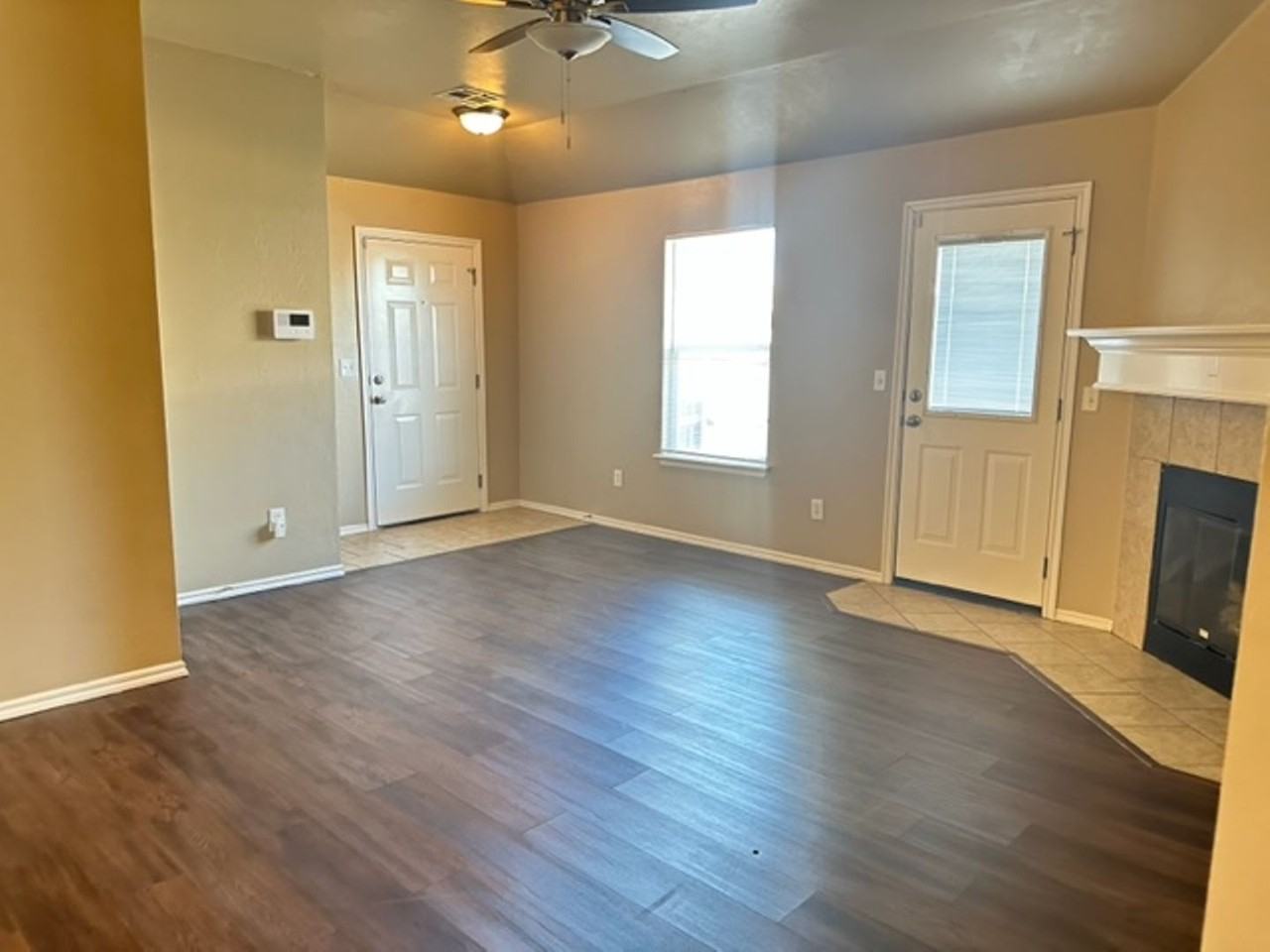 4614 Se 77th St - Photo 3 of 17