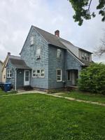 featured image of 338 E College Ave