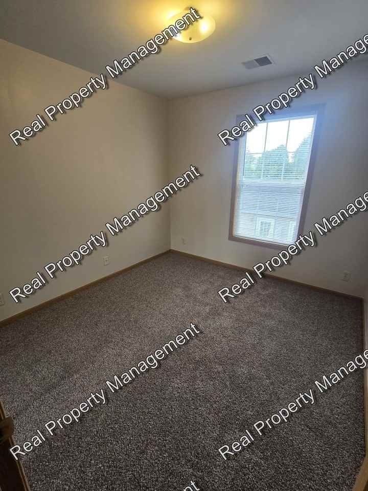 1710 Firestone Ln #F - Photo 5 of 10