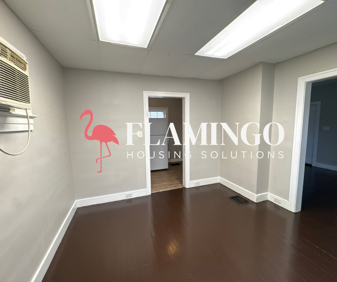 152 Laura Ave - Photo 6 of 17