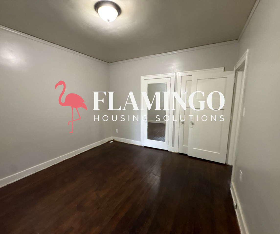 38 Pointview Ave - Photo 4 of 13