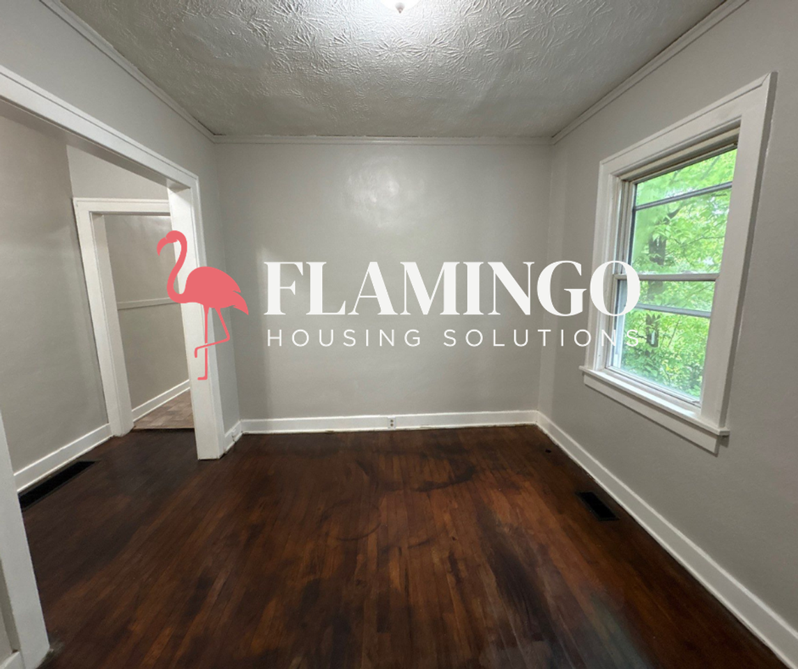 38 Pointview Ave - Photo 5 of 13
