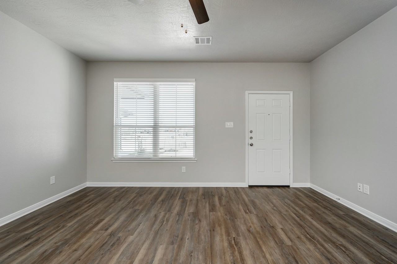 1129 Trellis Pass #ASH - Photo 7 of 50