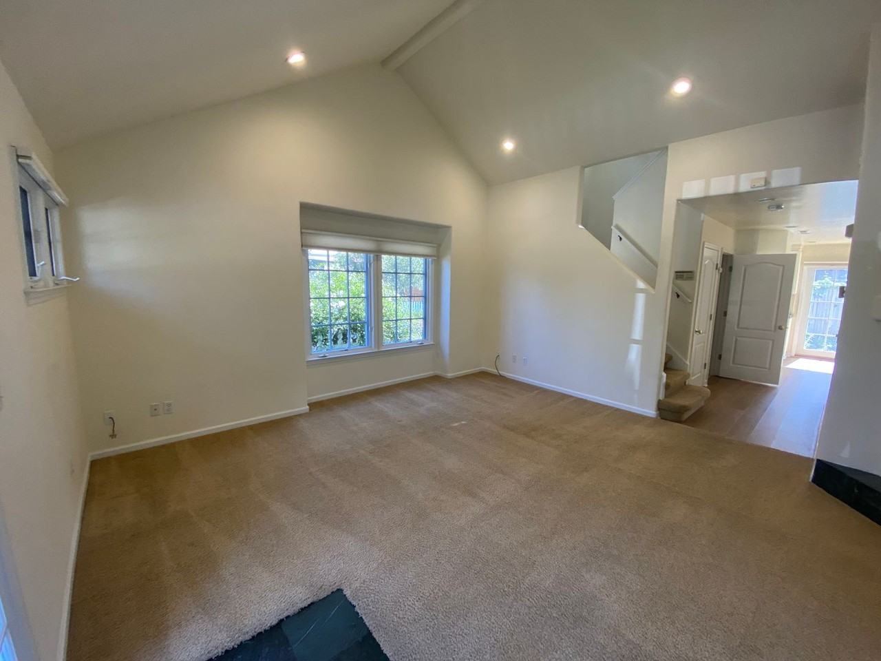 241 Alder St - Photo 2 of 23