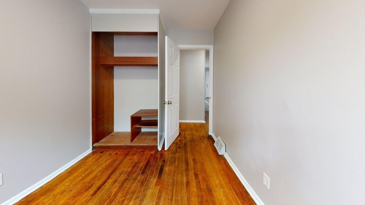 16702 Kollin Ave - Photo 2 of 14