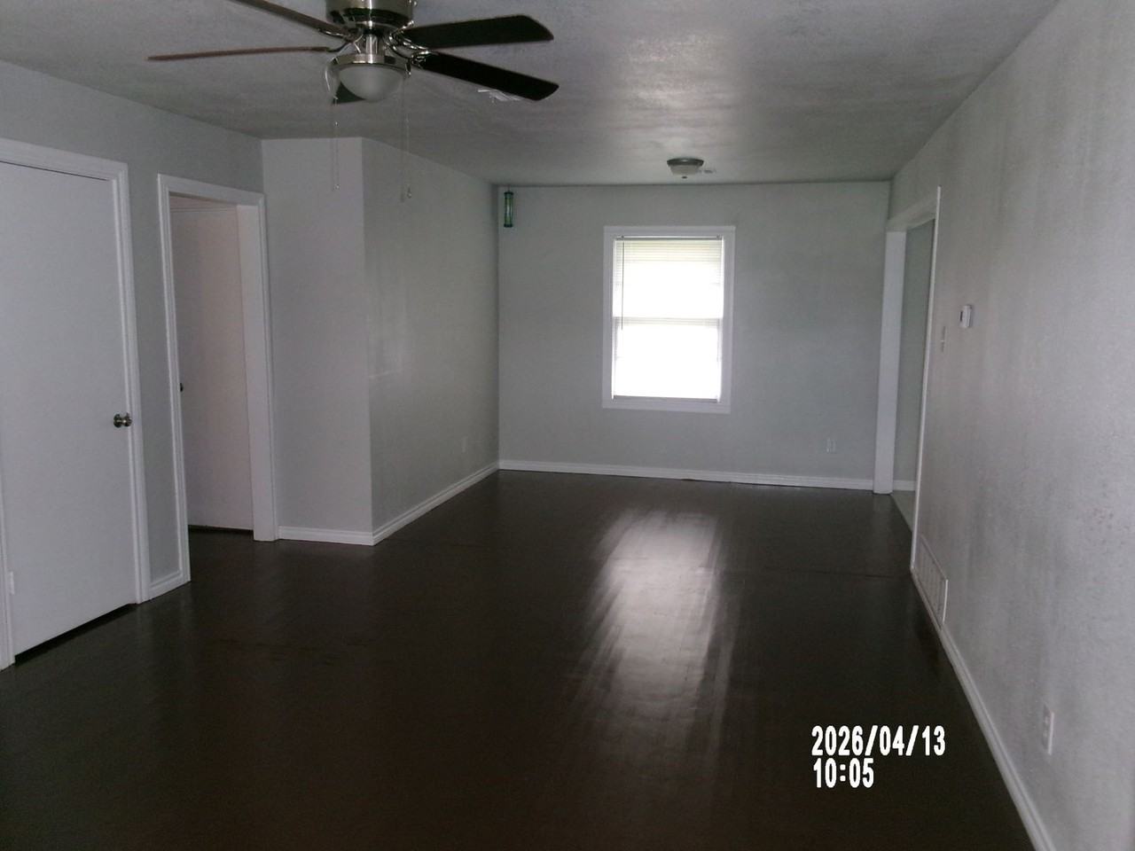 2216 Nw 25th St - Photo 4 of 50