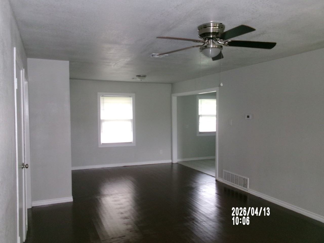 2216 Nw 25th St - Photo 5 of 50