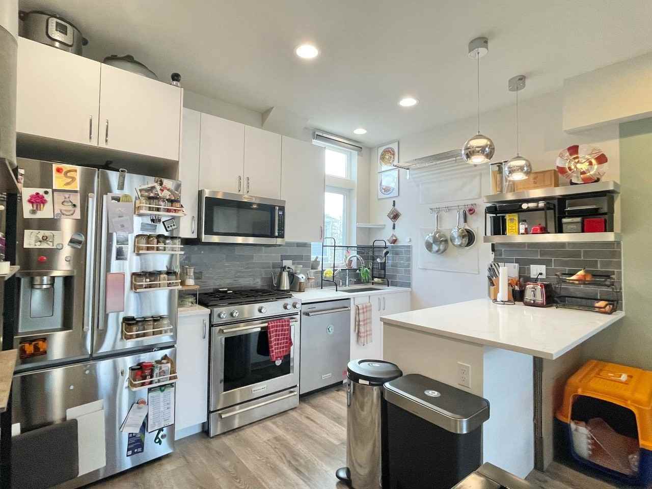 4800 Stone Ave N #D - Photo 4 of 20