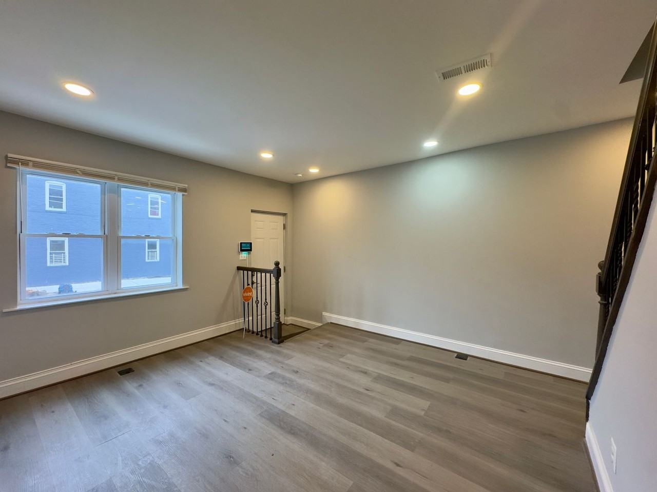 115 S Eaton St - Photo 3 of 19