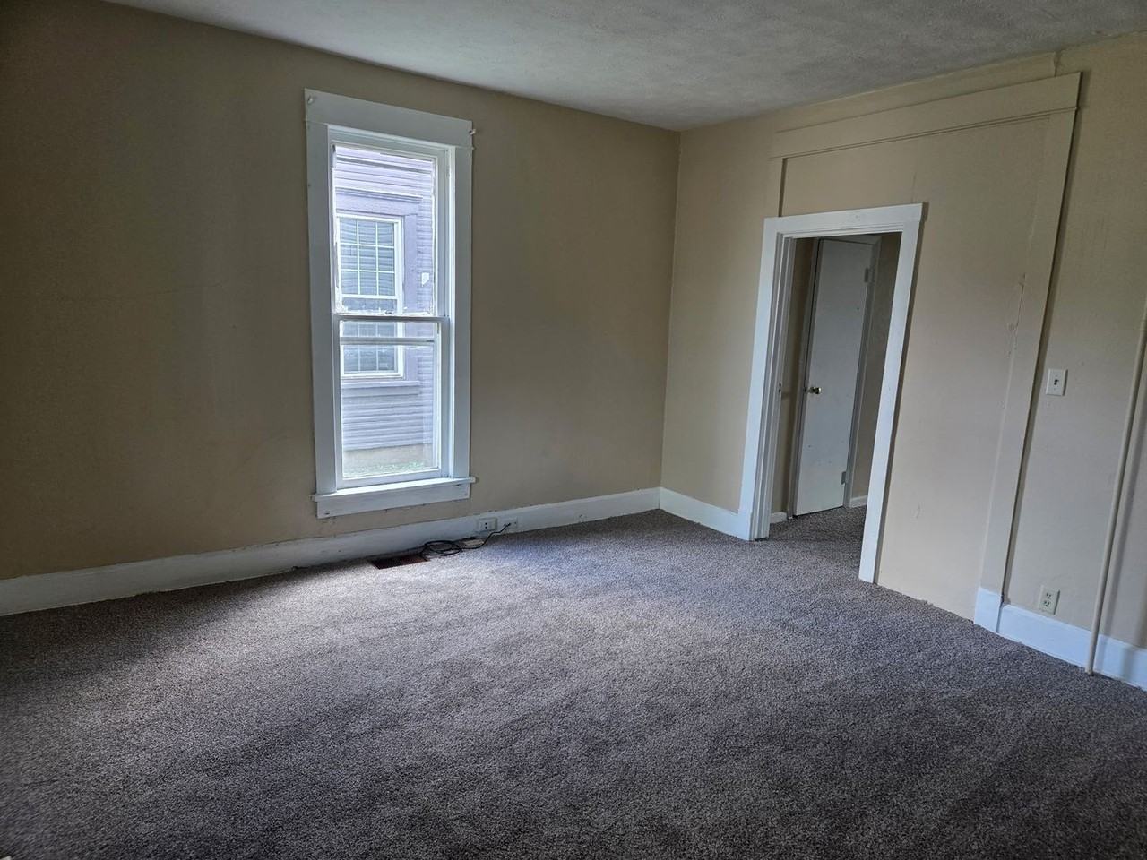 MGAM-800-802 1/2 N Mulberry St - Photo 6 of 9