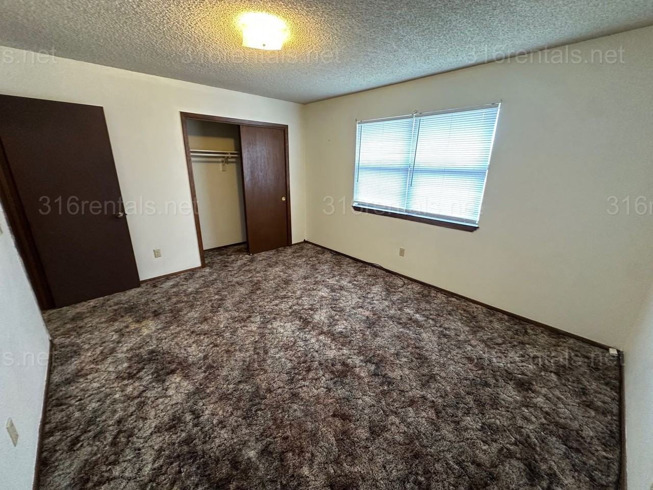 361 E Marion Ct #3 - Photo 7 of 10