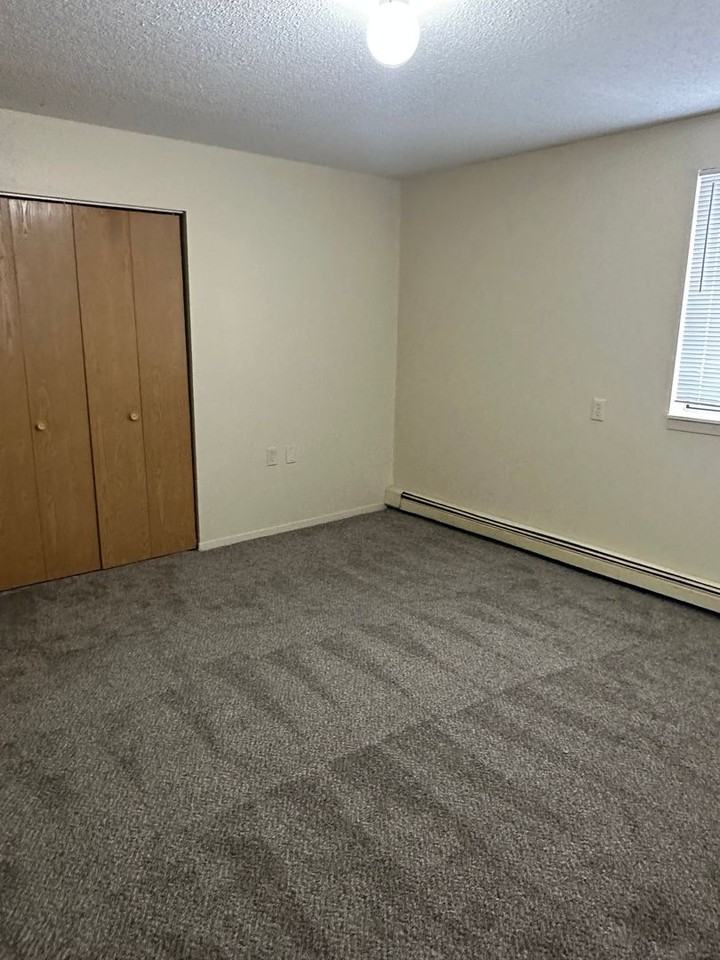 210 5th Ave Ne #304 - Photo 4 of 14