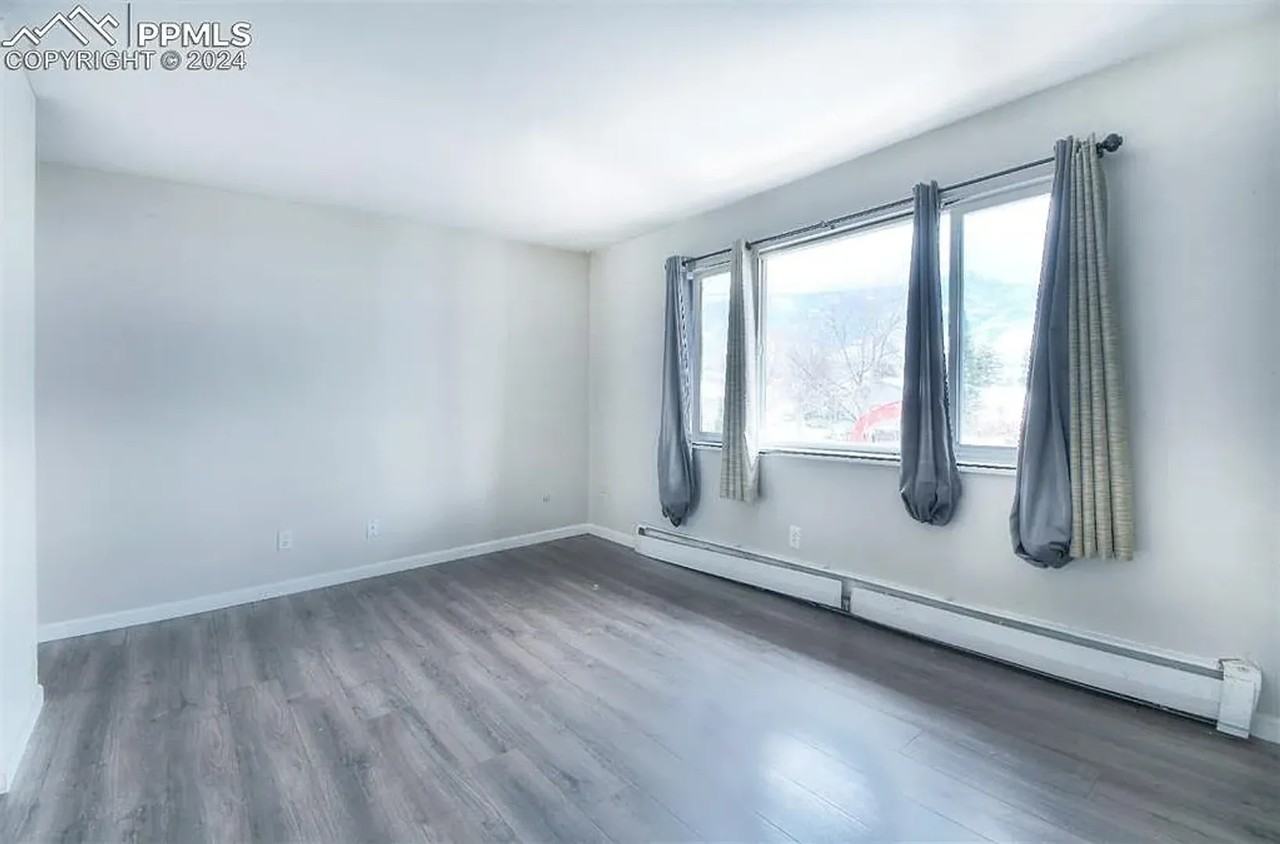 819 Fontmore Rd - Photo 2 of 7