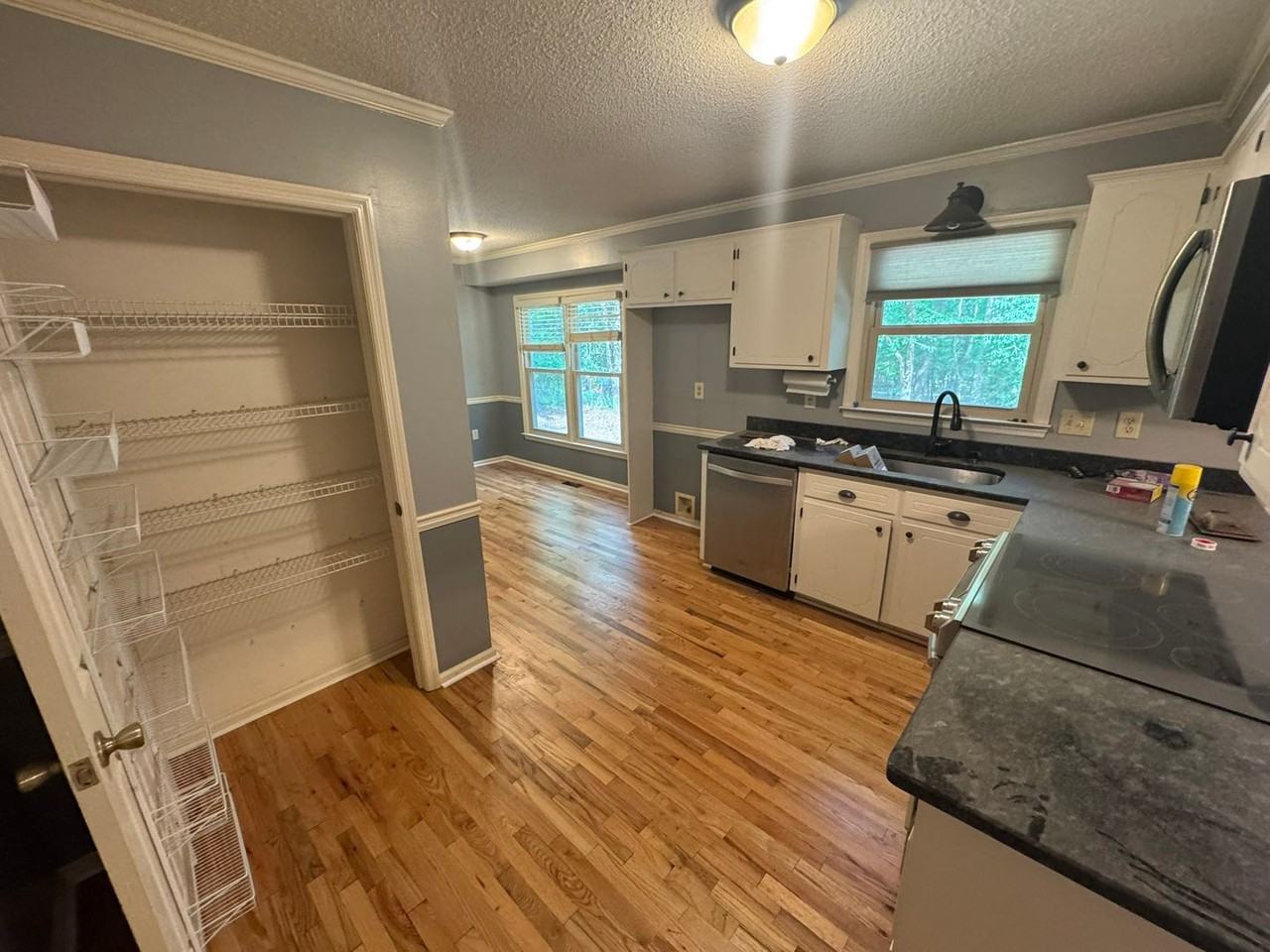 435 Brookstone Dr - Photo 6 of 22