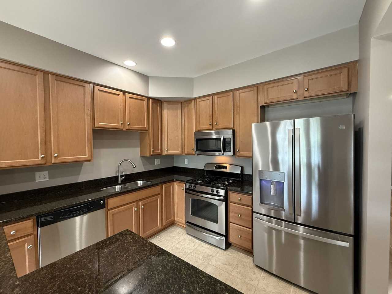 205 Emily Ln - Photo 6 of 18