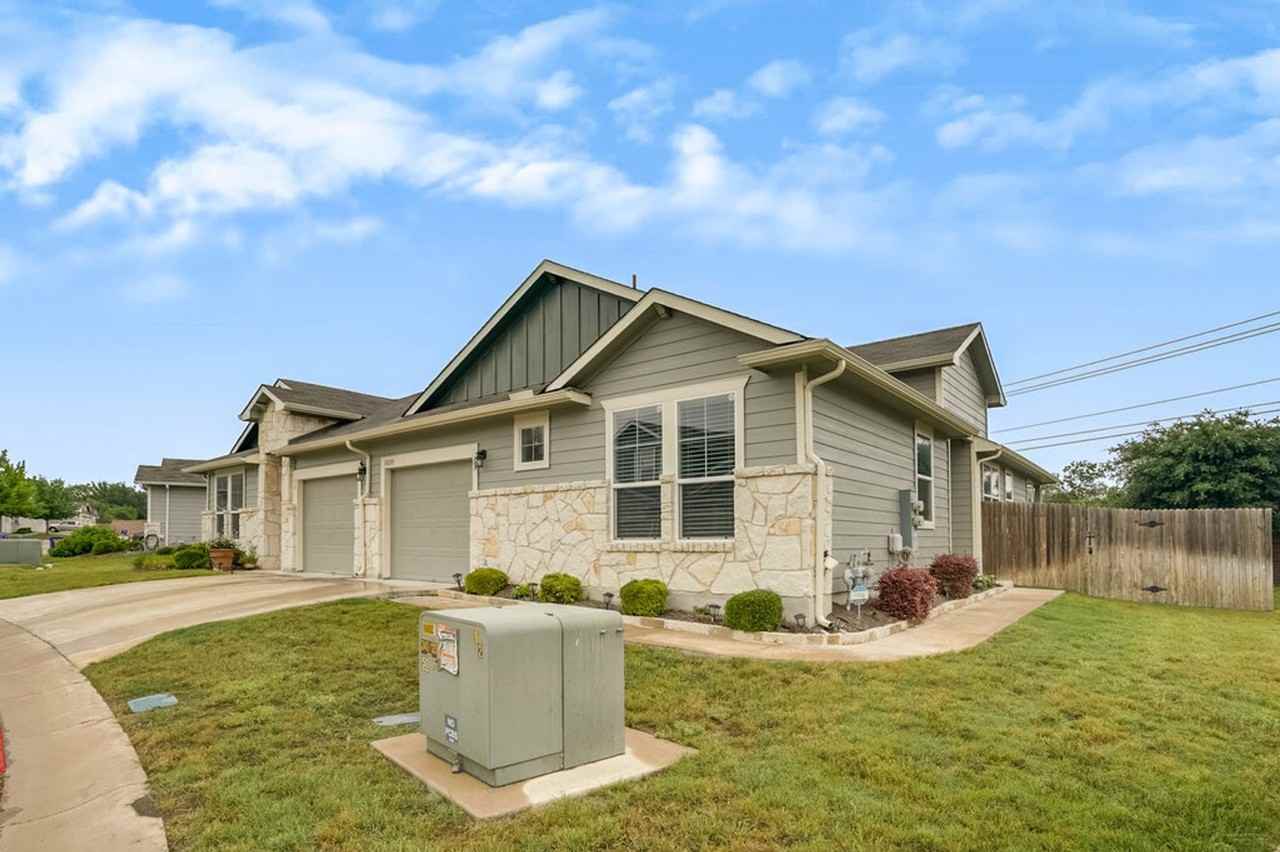 14201 Handel Dr #1A - Photo 2 of 20