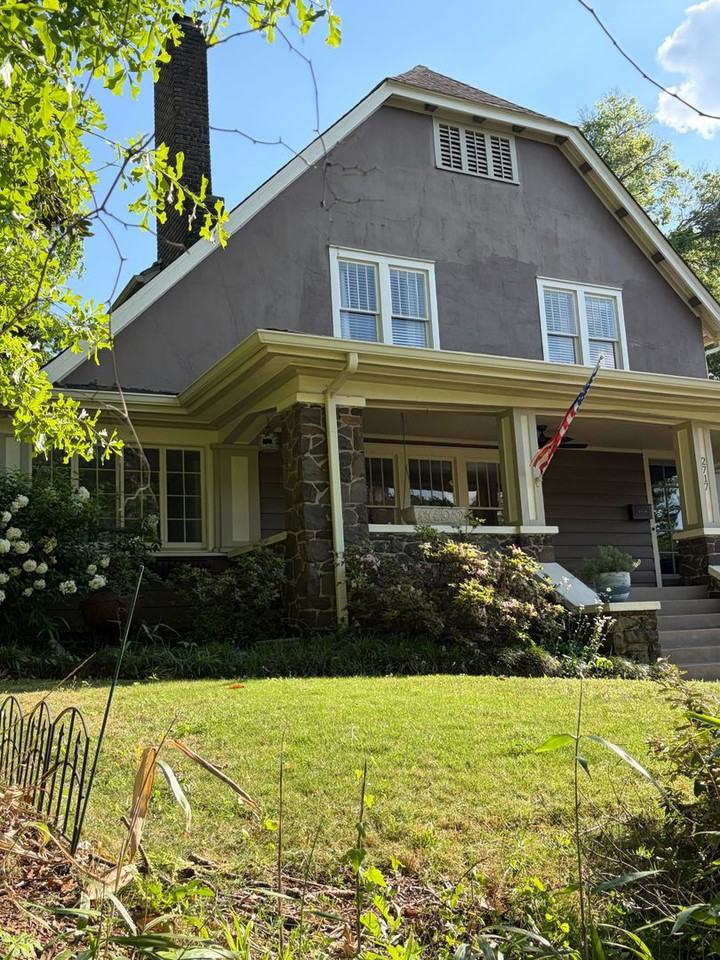 2717 Caldwell Ave S - Photo 4 of 42