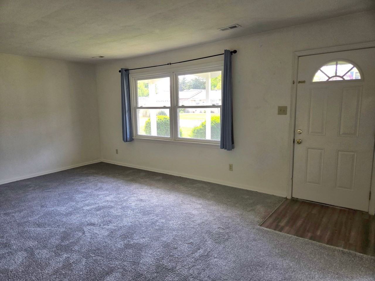 424 Kingswood Pl - Photo 3 of 34