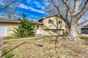 featured image of 1620 Lakeridge Ct