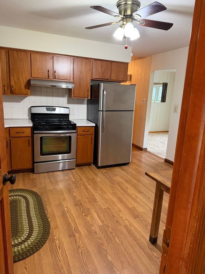 150 Northpark Dr - Photo 3 of 12