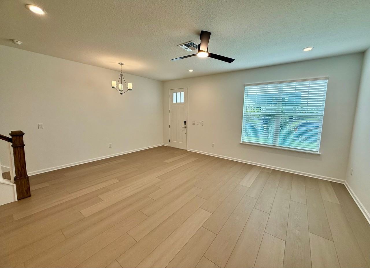 1859 Pinecliff Dr - Photo 6 of 36