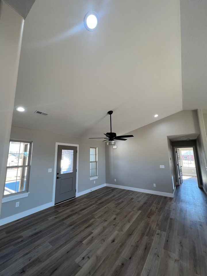 174 Mesa Dr - Photo 6 of 12