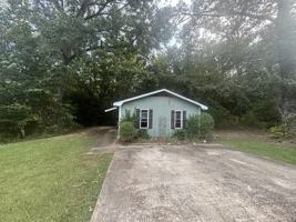 featured image of 117 Herron Dr #1