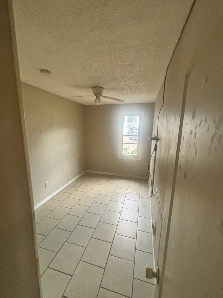 117 Herron Dr #1 - Photo 6 of 8