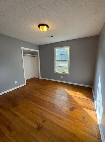 102 Ronda St #1 - Photo 5 of 10